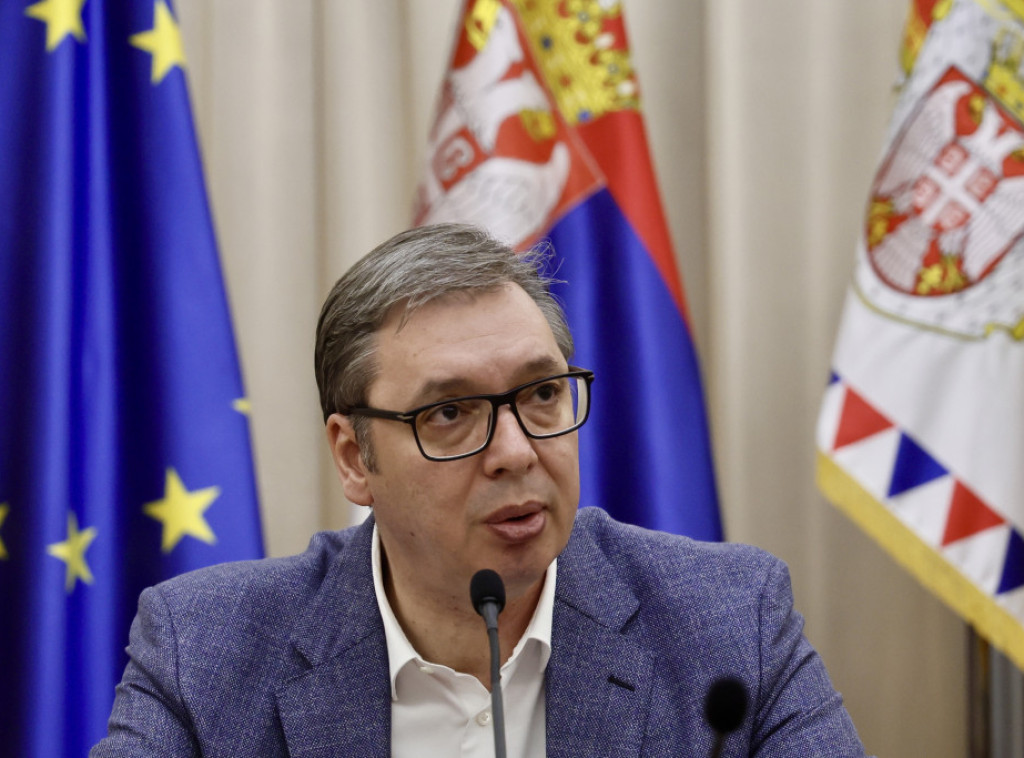 Vučić: Protesti ugrožavaju kreditni rejting Srbije